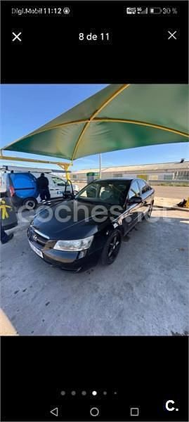 Usado Hyundai Sonata Comfort 140 CV (102 kW) 2006 Negro Berlina