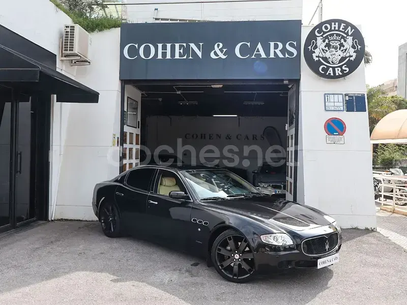 Usado Maserati Quattroporte GT 400 CV (294 kW) 2007 Negro Berlina