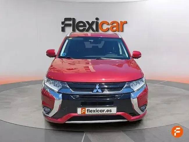 Usado Mitsubishi Outlander P-HEV 203 CV (149 kW) 2018 Rojo SUV