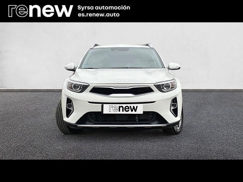 Usado Kia Stonic 120 CV (88 kW) 2022 Blanco SUV