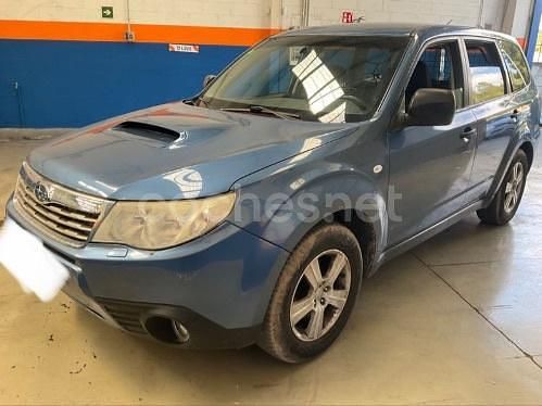 Azul Usado 2010 Subaru Forester SUV | 2200 € (Super precio) - Imagen 1/4