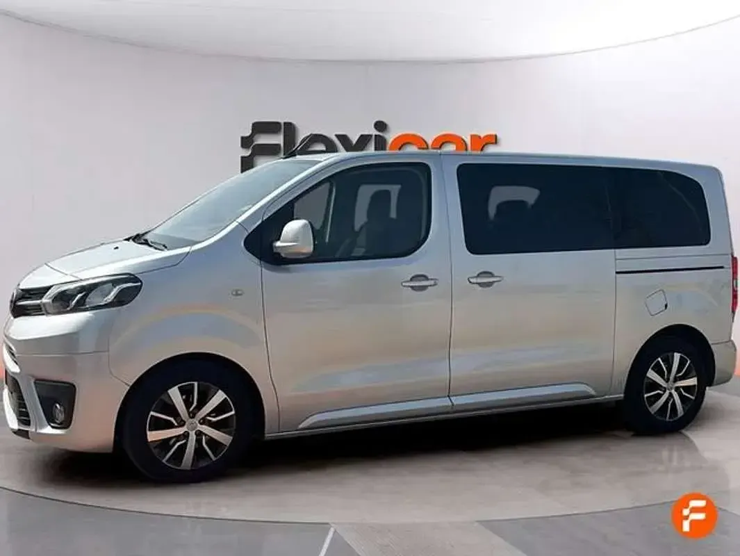 Usado Toyota Proace Advance 150 CV (110 kW) 2018 Gris Monovolumen