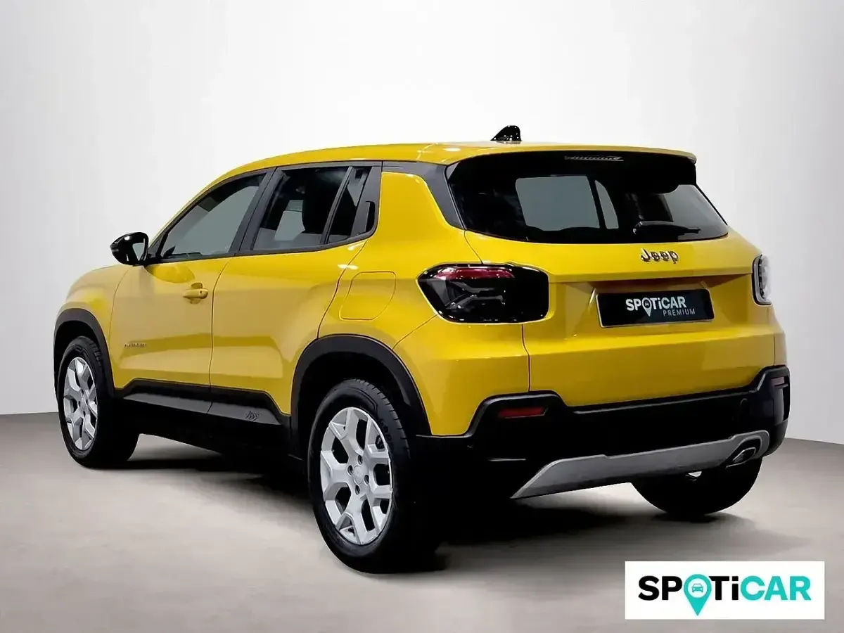 Usado Jeep Avenger Longitude 101 CV (74 kW) 2024 Amarillo SUV