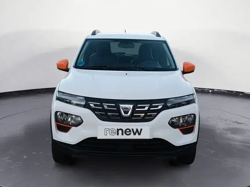 Usado Dacia Spring Comfort 33 kW (45 CV) 2021 Blanco Utilitario