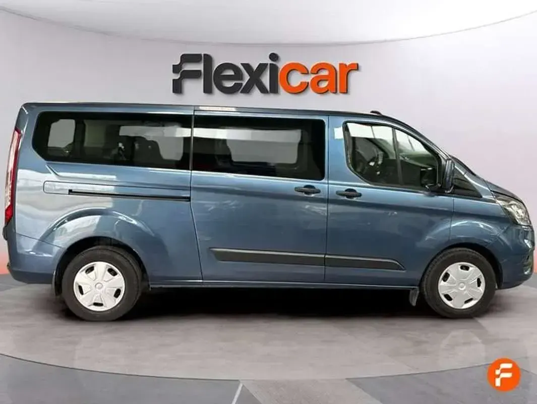 Usado Ford Transit Custom Trend 131 CV (96 kW) 2023 Azul Familiar