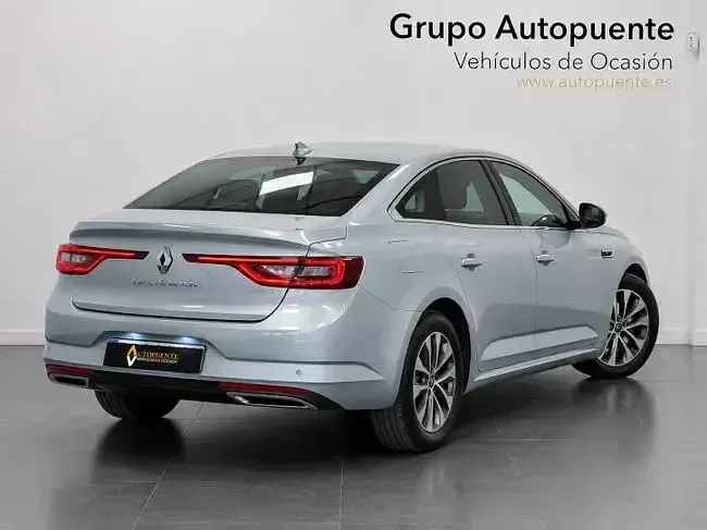 Usado Renault Talisman 120 CV (88 kW) 2021 Azul Berlina