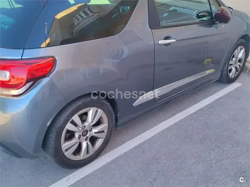 Usado Citroën DS3 Style 120 CV (88 kW) 2011 Gris / plata Utilitario