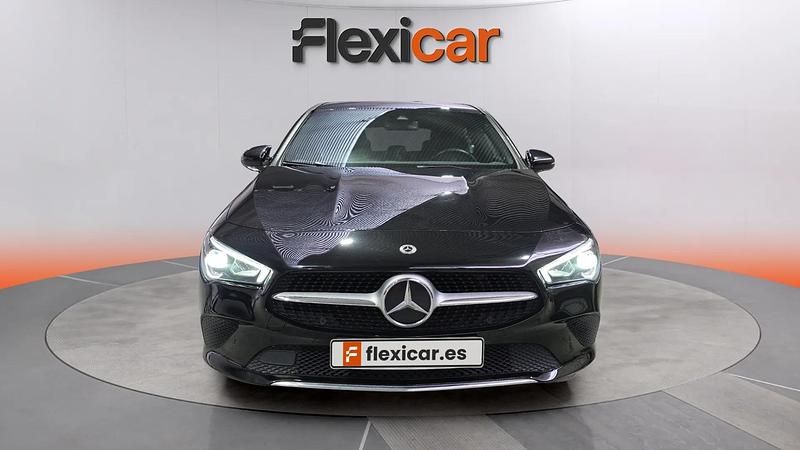 Usado Mercedes CLA220 Shooting Brake 192 CV (141 kW) 2020 Negro Familiar