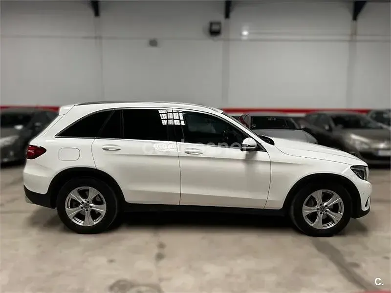 Usado Mercedes GLC220 170 CV (125 kW) 2019 Blanco SUV