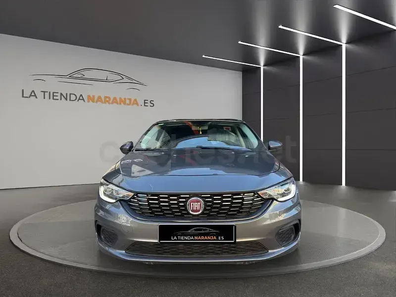 Usado Fiat Tipo Easy 95 CV (69 kW) 2018 Blanco Berlina
