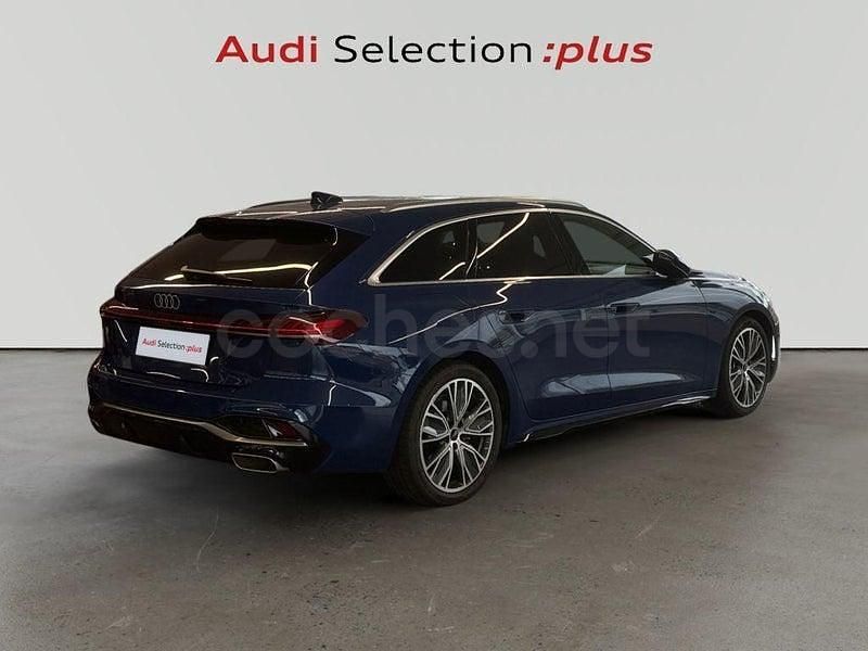 Usado Audi A5 S-Line 204 CV (150 kW) 2025 Azul Familiar