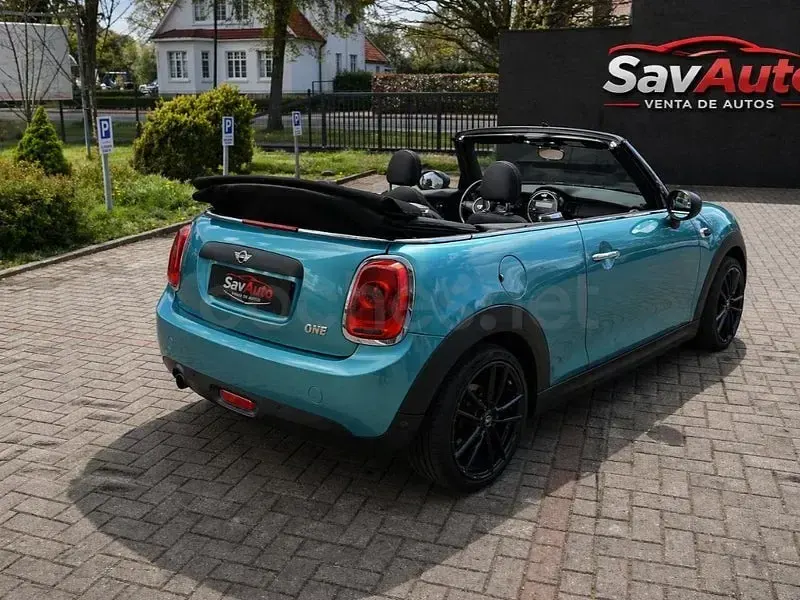 Usado Mini One Cabriolet 102 CV (75 kW) 2016 Azul Descapotable