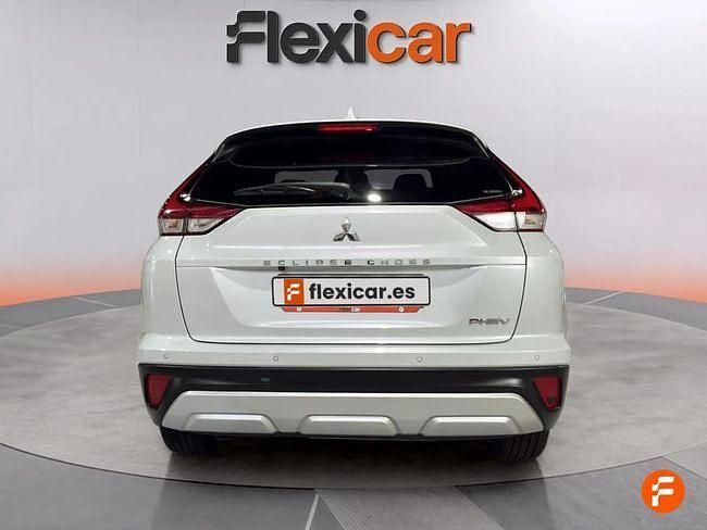 Usado Mitsubishi Eclipse Cross 188 CV (138 kW) 2025 Blanco SUV