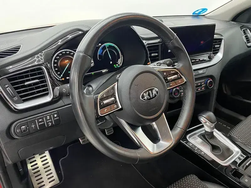 Usado Kia XCeed 141 CV (103 kW) 2021 Rojo SUV