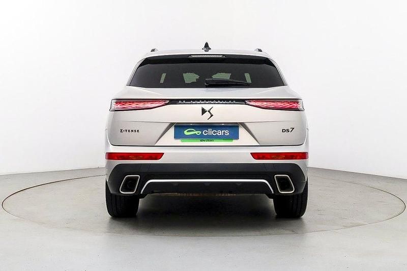 Usado DS Automobiles DS7 Crossback Performance 360 CV (264 kW) 2025 Gris / plata SUV