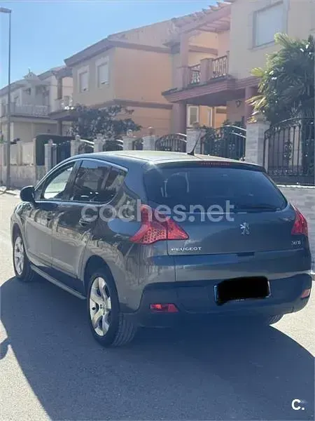 Begagnad Peugeot 3008 110 HK (80 kW) 2010 Svart Kombi