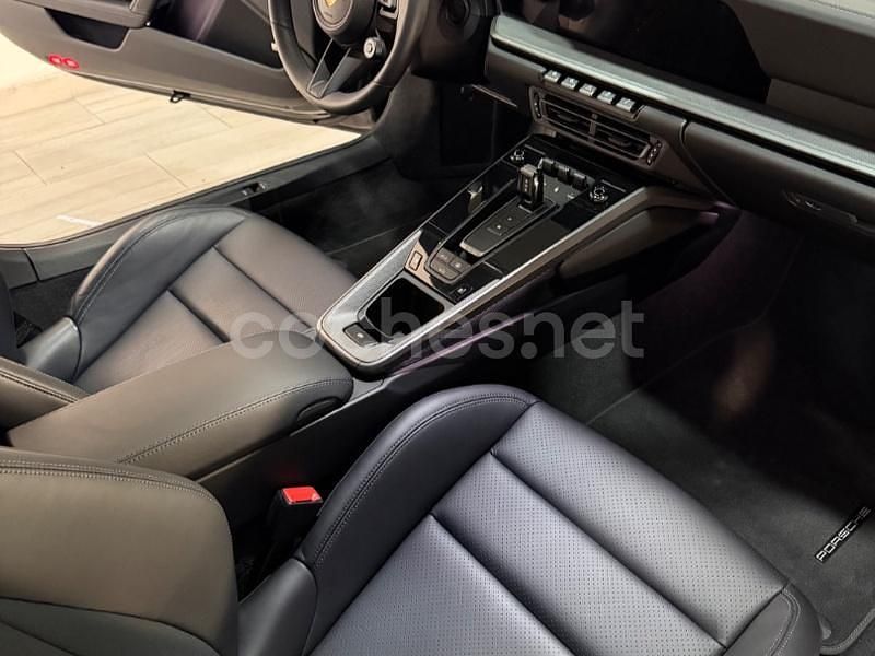 Usado Porsche 911 Carrera 4 385 CV (283 kW) 2024 Gris / plata Coupe