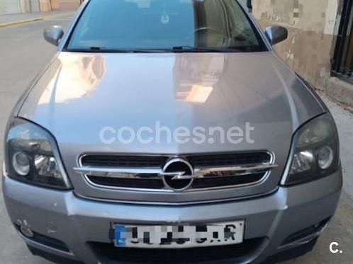 Usado Opel Vectra GTS 150 CV (110 kW) 2004 Gris / plata Berlina