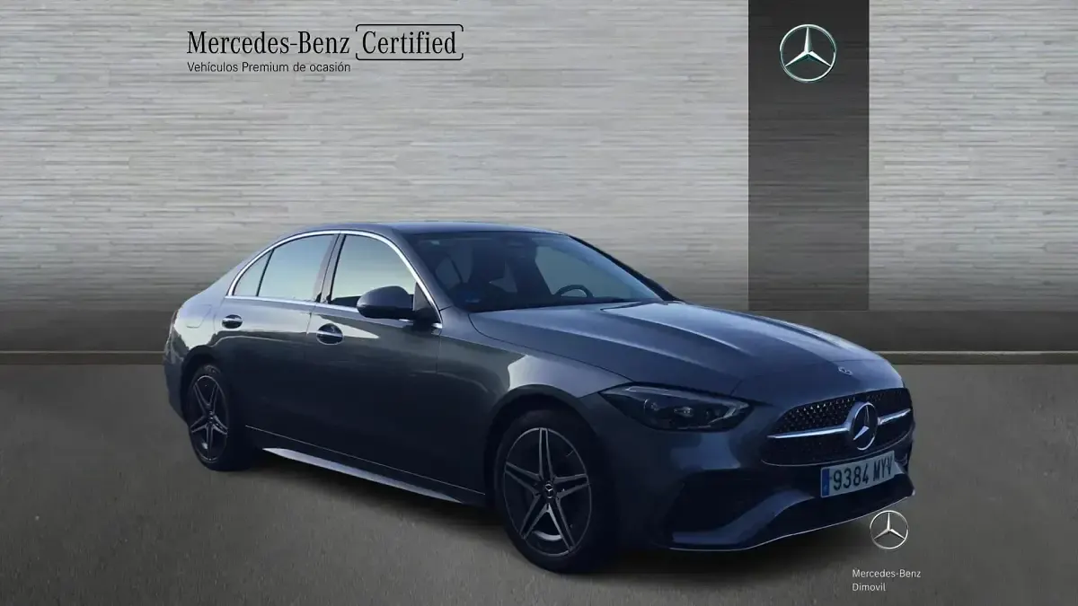 Usado Mercedes C300 265 CV (194 kW) 2025 Gris Berlina