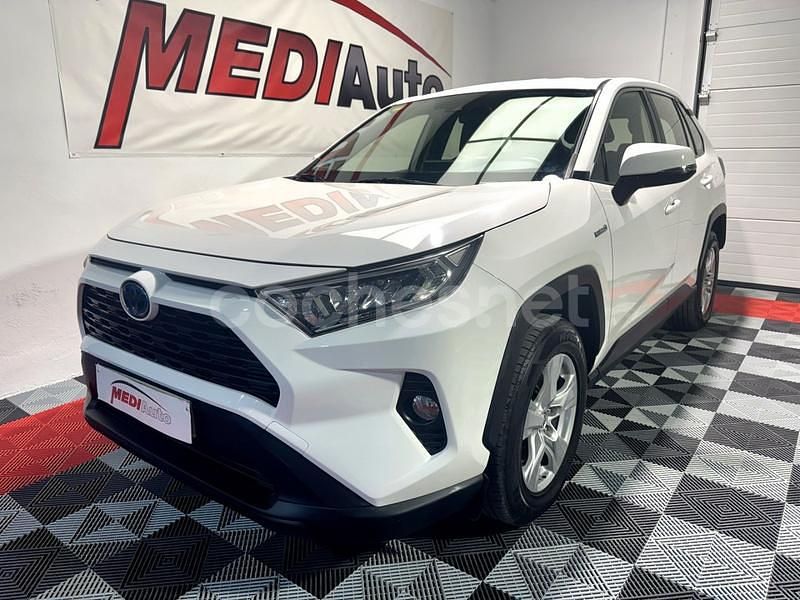 Usado Toyota RAV4 Hybrid Advance 222 CV (163 kW) 2020 Blanco SUV