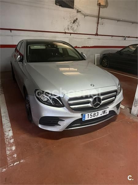 Usado Mercedes E220 194 CV (142 kW) 2017 Gris / plata Berlina