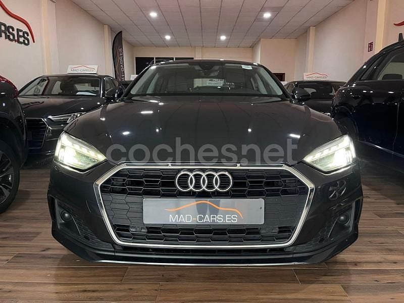 Usado Audi A5 Sportback 163 CV (119 kW) 2020 Gris / plata Utilitario