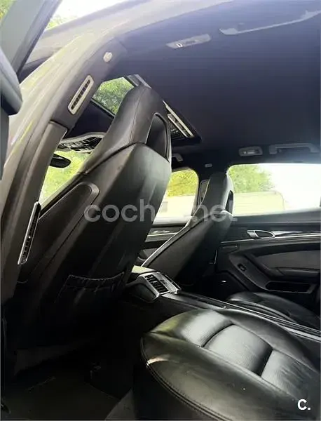 Usado Porsche Panamera 400 CV (294 kW) 2011 Gris / plata Utilitario