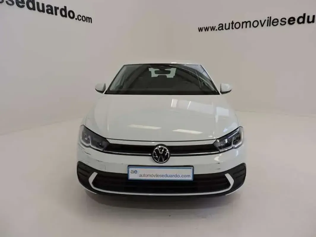 Usado VW Polo Life 95 CV (69 kW) 2023 Blanco Utilitario