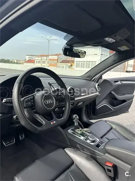 Usado Audi A3 S-Line 150 CV (110 kW) 2020 Gris / plata Berlina