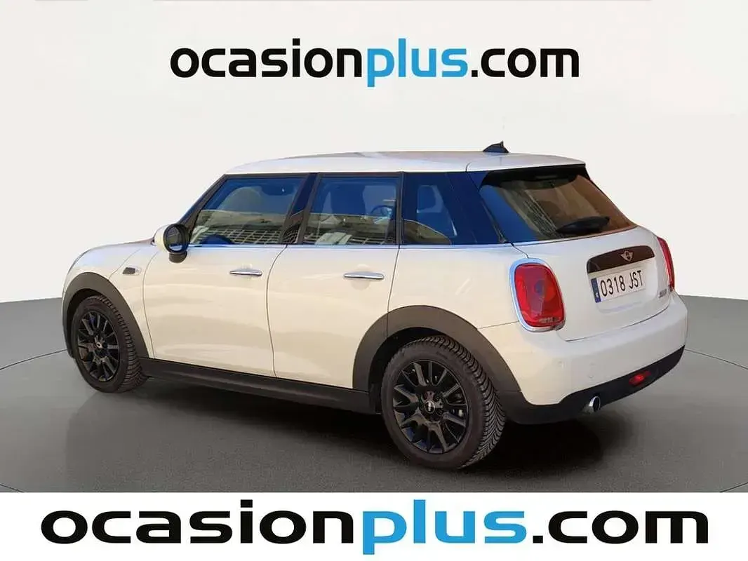 Usado Mini Cooper D 116 CV (85 kW) 2016 Beige Utilitario