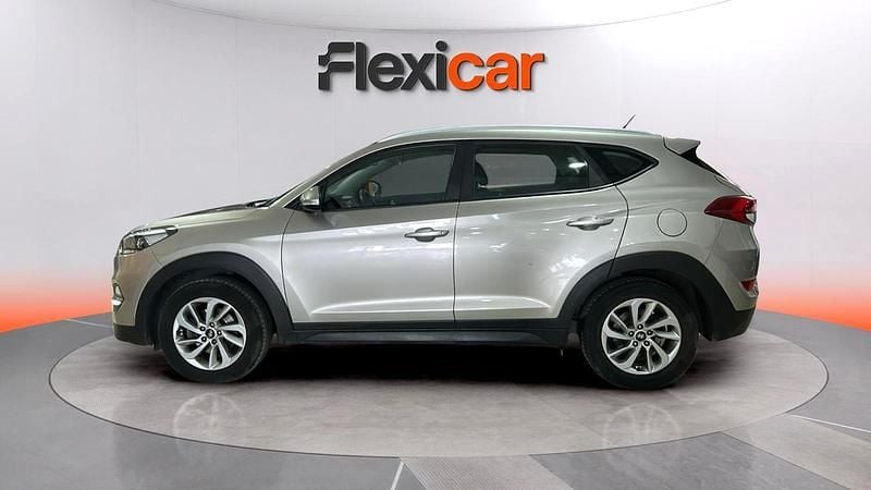 Usado Hyundai Tucson 115 CV (84 kW) 2017 Gris SUV