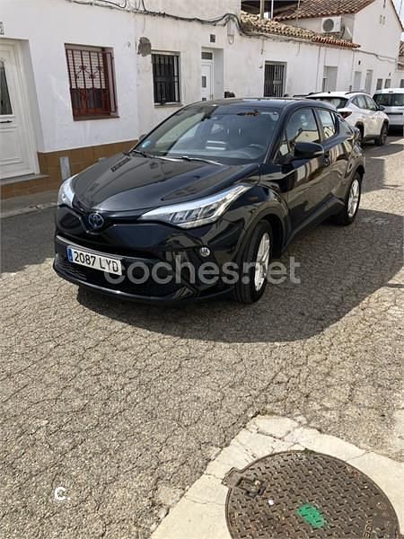 Usado Toyota C-HR Advance 122 CV (89 kW) 2022 Negro SUV