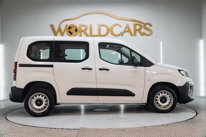 Usado Citroën Berlingo 100 CV (73 kW) 2024 Monovolumen