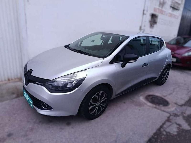 Usado Renault Clio GrandTour Authentique 75 CV (55 kW) 2015 Gris Familiar