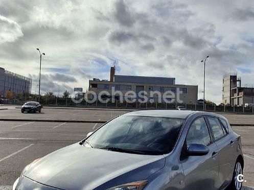 Gris / plata Usado 2010 Mazda 3 Style Berlina | 5250 € (Buen precio) - Imagen 1/4