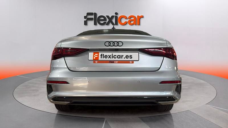 Usado Audi A3 Premium 110 HP (80 kW) 2023 Cinzento Sedan