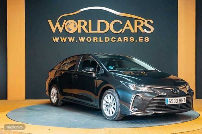 Usado Toyota Corolla 125 CV (91 kW) 2023 Negro Berlina
