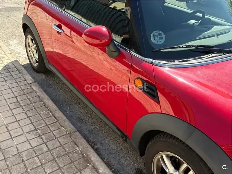 Usado Mini One D 90 CV (66 kW) 2011 Rojo Utilitario
