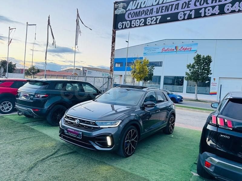 Usado VW T-Roc R 300 CV (220 kW) 2022 Gris / plata SUV