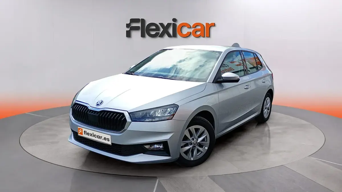 Occasion Skoda Fabia Ambition 80 ch (58 kW) 2023 Gris Citadine