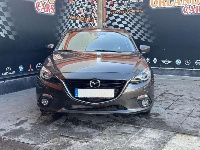 Begagnad Mazda 3 Style 150 HK (110 kW) 2015 Grå Halvkombi
