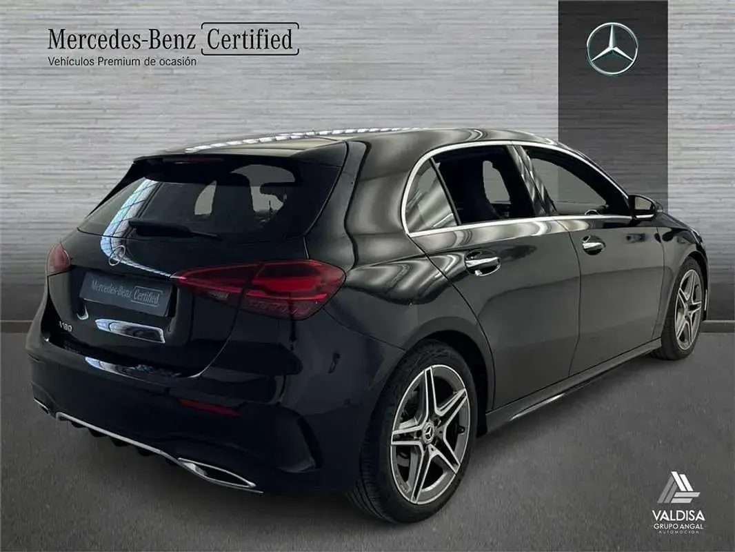 Usado Mercedes A180 136 CV (100 kW) 2025 Berlina