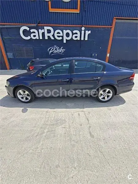 Usado VW Passat Edition 105 CV (77 kW) 2012 Negro Berlina