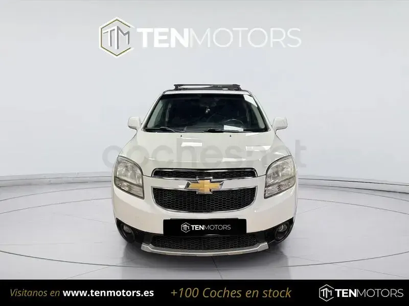 Usado Chevrolet Orlando LT 141 CV (103 kW) 2011 Blanco Monovolumen