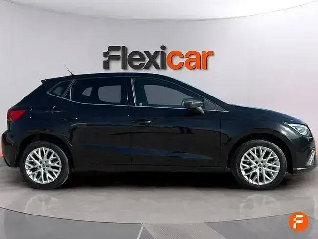 Usado Seat Ibiza Style 115 CV (84 kW) 2024 Blanco Utilitario