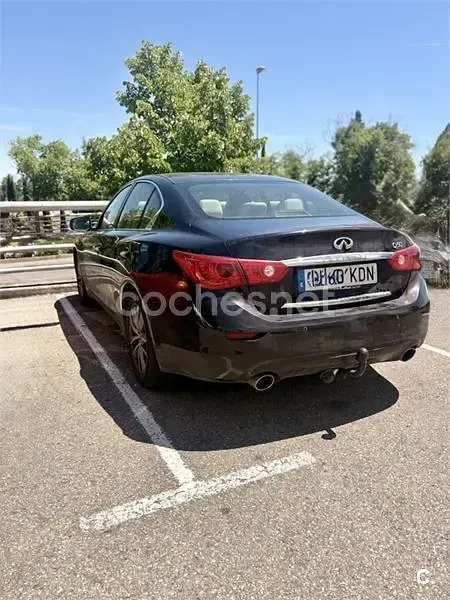 Usado Infiniti Q50 Premium 170 CV (125 kW) 2014 Negro Berlina