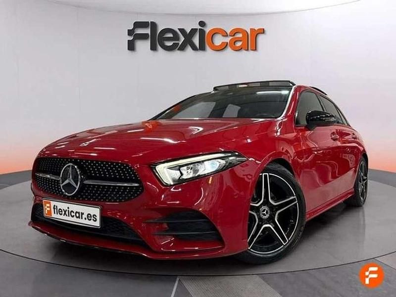 Usado Mercedes A200 150 CV (110 kW) 2019 Rojo Berlina