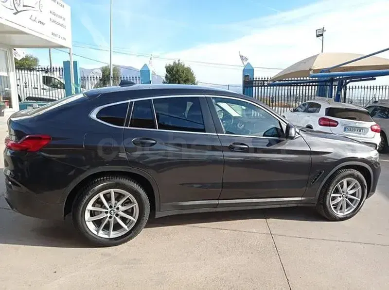 Usado BMW X4 190 CV (139 kW) 2021 Gris / plata SUV