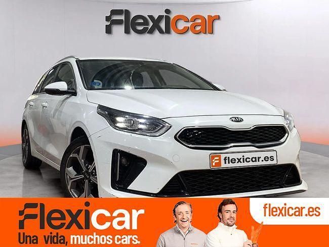 Usado Kia Ceed GT-Line 141 CV (103 kW) 2021 Blanco Utilitario
