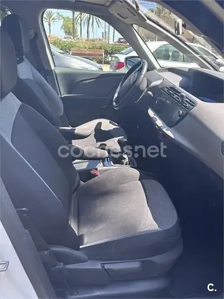 Usado Citroën C4 SpaceTourer Feel 130 CV (95 kW) 2019 Blanco Monovolumen